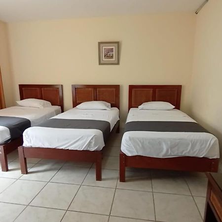 Las Palmeras De Huanchaco Exterior photo