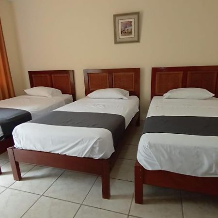 Las Palmeras De Huanchaco Exterior photo