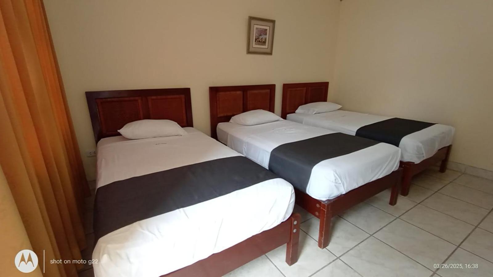 Las Palmeras De Huanchaco Exterior photo