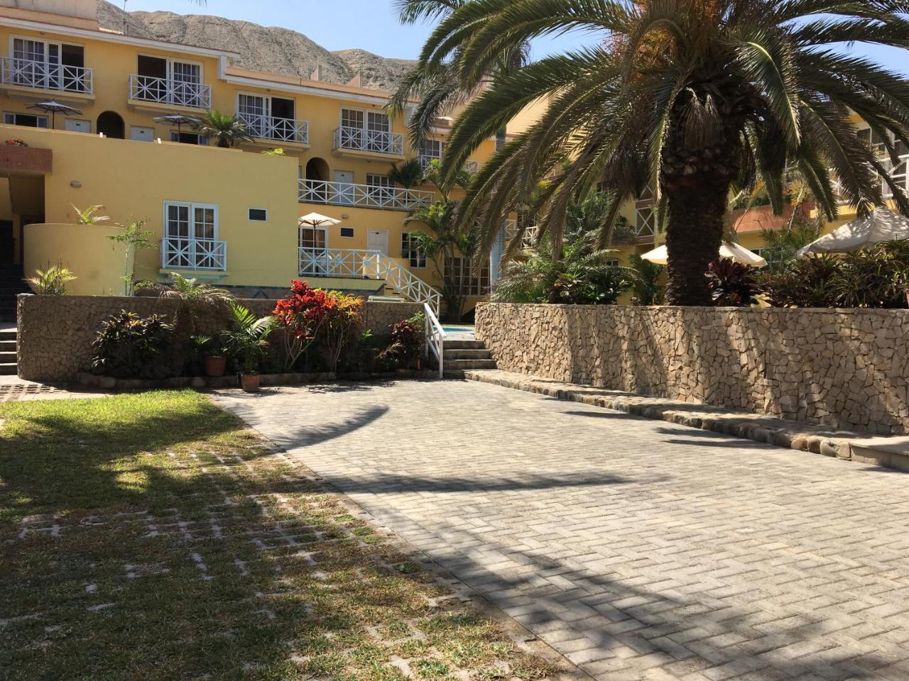 Las Palmeras De Huanchaco Exterior photo